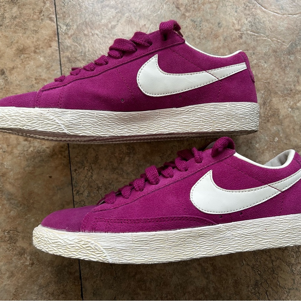 Nike Blazer Low Sneakers
